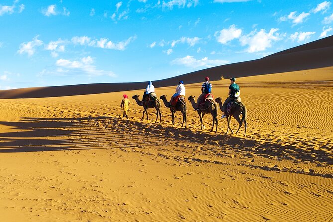Merzouga Camel Ride & Overnight Desert Camps - Traditional Activities and Entertainment