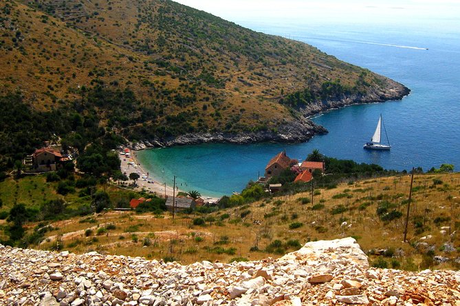 Mesmerizing Hvar Speed Boat Tour With Optional Wine Tasting - Tour Highlights