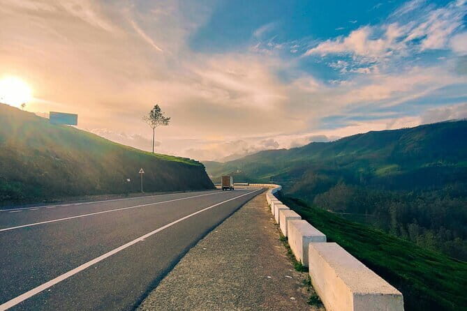 Mesmerizing Munnar: A Journey Through Paradise - Practical Tips for the Tour