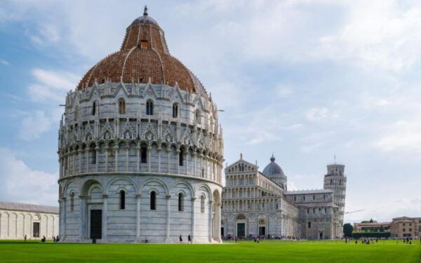 Mesmerizing Sites of Pisa Walking Tour - Travel Tips