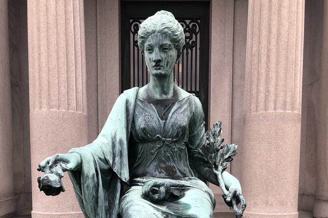 Metairie Cemetery Tour in New Orleans: Millionaires & Mausoleums - Tour Details and Logistics
