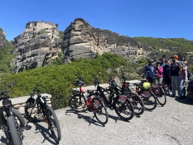 Meteora: E-Bike Sunset Tour With Local Guide & Drink - Experience Highlights