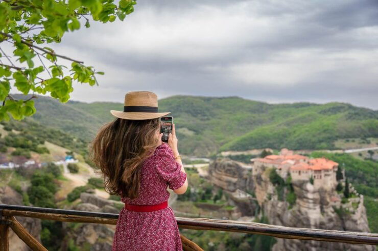 Meteora Half Day Tour With a Local Photographer - Activity Details