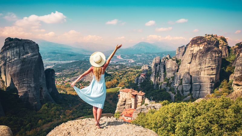 Meteora Monasteries & Caves Tour With Sea Side Breaks from Athens - The day starts at Larissa Station