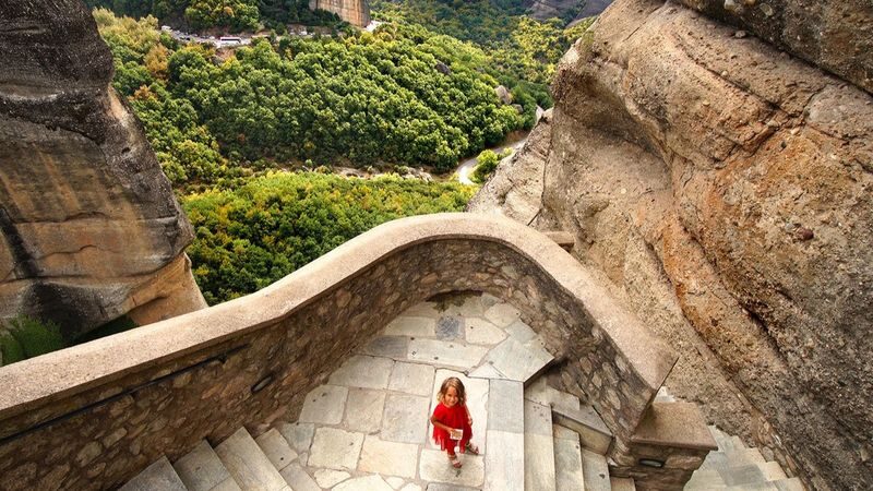 Meteora Monasteries & Caves Tour With Sea Side Breaks from Athens - The Badovas caves and time for lunch