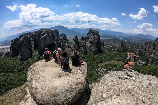 Meteora Morning Sightseeing Tour With Hotel Pick up - Tour Duration and Pick-up Service