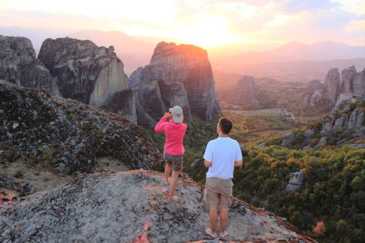 Meteora Mountains Private Half-Day Tour From Kalabaka - Good To Know