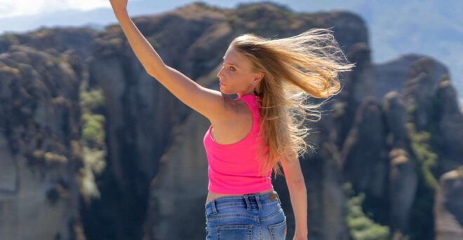 Meteora: Private Photo Shoot With Professional Photographer - Convenient Hotel Pick-up