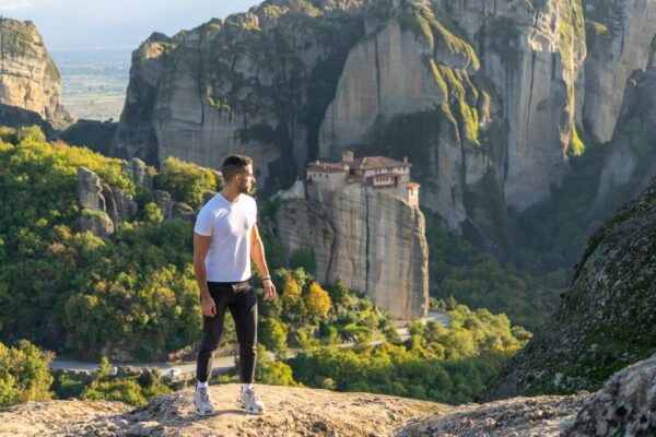 Meteora: Private Photo Shoot With Professional Photographer - Arrangements Made by Guides