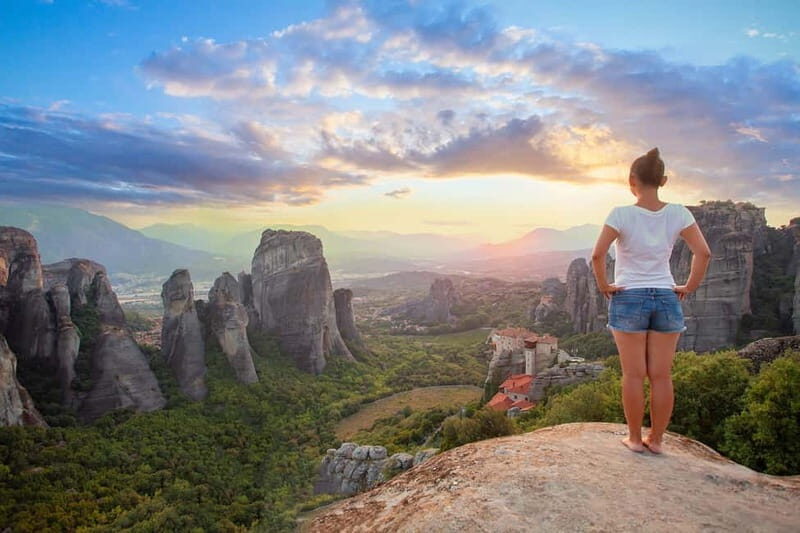 Meteora: Sunset Small Size Tour with Monasteries & Caves - An Introduction to the Meteora Sunset Small Group Tour