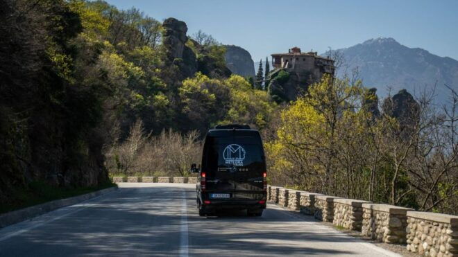 Meteora to Athens Private Transfer - Private Group Experience With English-Speaking Driver