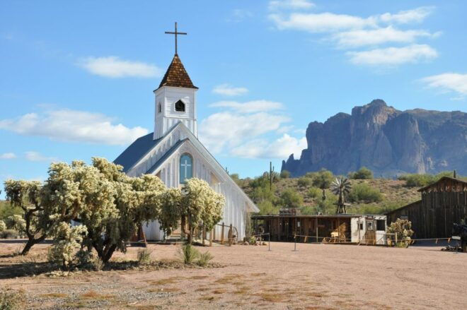 Metro Phoenix: Apache Trail Tour With Canyon Lake Cruise - Reservation Details