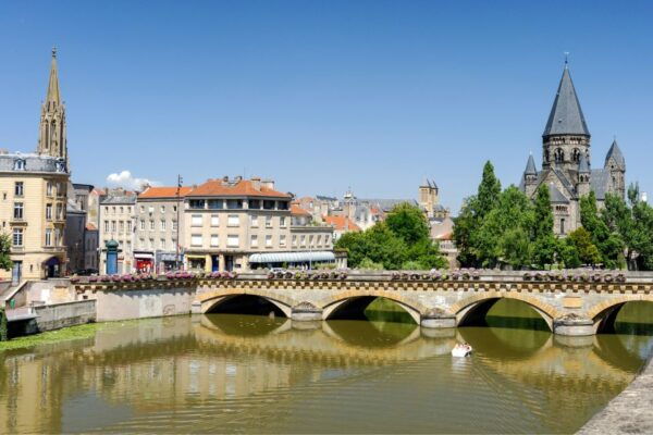 Metz: First Discovery Walk and ReadingWalkingTour - Tour Highlights
