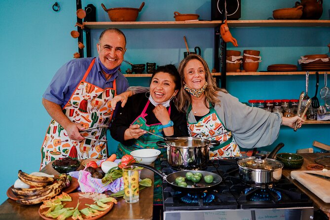 Mexican Cooking Class With a Tehuana in Oaxaca City - Start and End Details