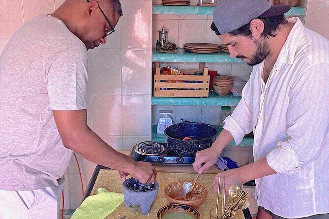 Mexican Salsas Masterclass with Silvestre - What the Experience Involves