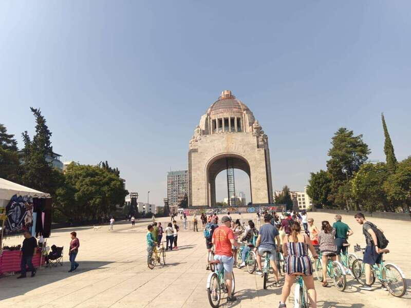 Mexico City: Art Naco, murals & street art bike tour - Detailed Breakdown of the Tour Experience