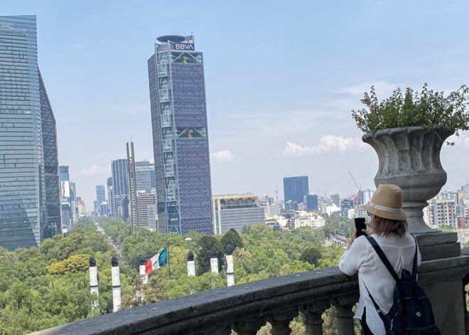 Mexico City: Chapultepec Castle Skip-the-Line Ticket - Breathtaking City Views