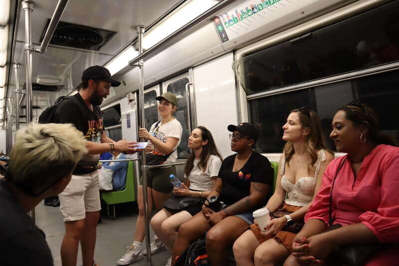 Mexico City: City Highlights Cable Car Ride w/ Taco & Tour - The Itinerary in Detail