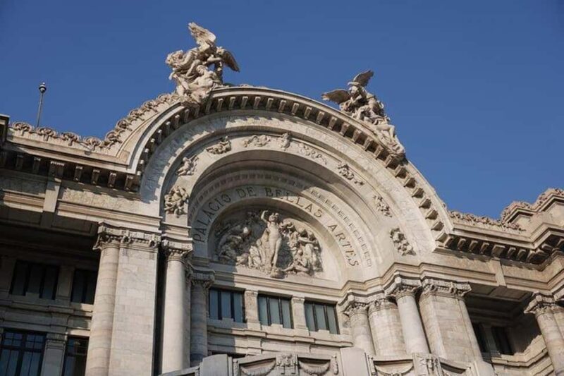 Mexico City: Exclusive Tour of Palacio de Bellas Artes - Practical Details and Logistics