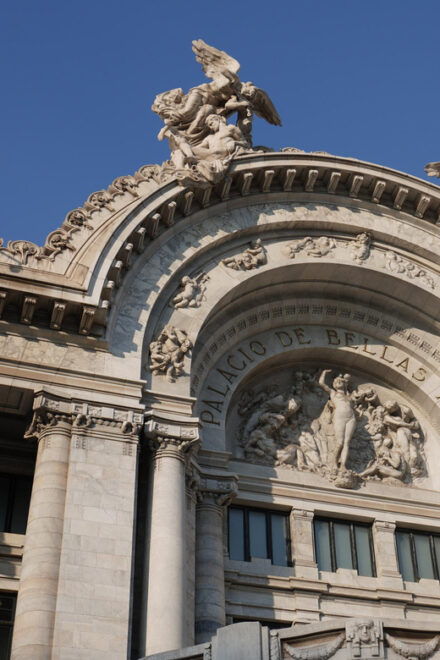 Mexico City: Exclusive Tour of Palacio De Bellas Artes - Important Information