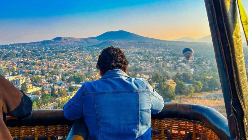 Mexico City: Fly over the impressive pyramids of Teotihuacan in a hot air balloon - An Overview of the Hot Air Balloon Tour