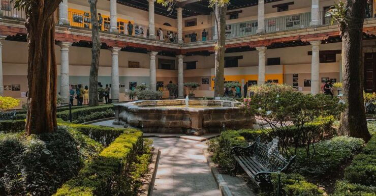 Mexico City: Franz Mayer Museum Admission Ticket - Museum Experience