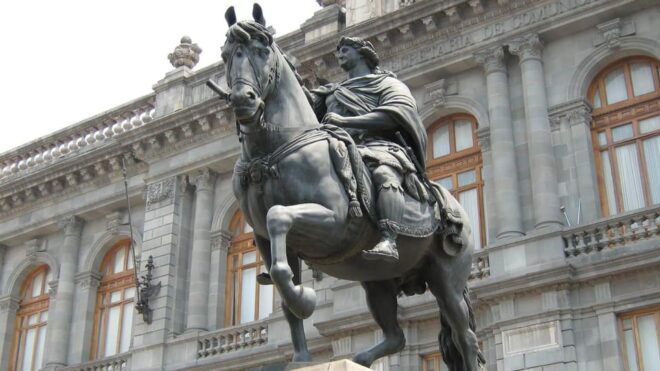 Mexico City: Gay Side of History II; Gay Parks and Bars - Inclusivity and Participation