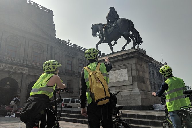 Mexico City Highlights E-Bike Tour With One Foodie Stop - Cultural Immersion and Local Interactions