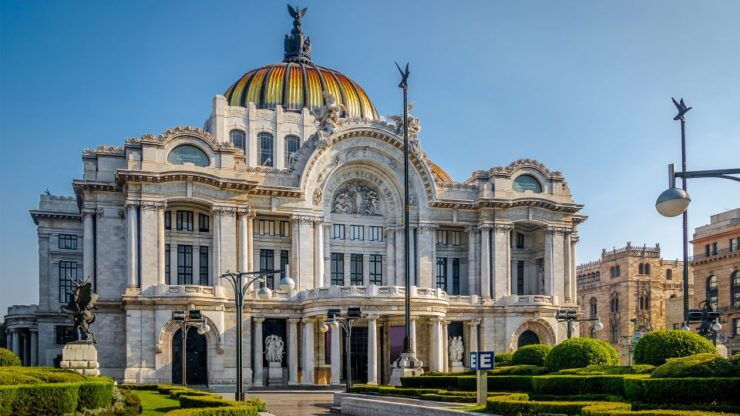 Mexico City: Historic Downtown Walking Tour - Tour Duration and Meeting Point