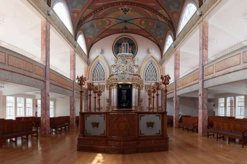 Mexico City: Jewish History Private Guided Walking Tour - Plaza de Santo Domingo