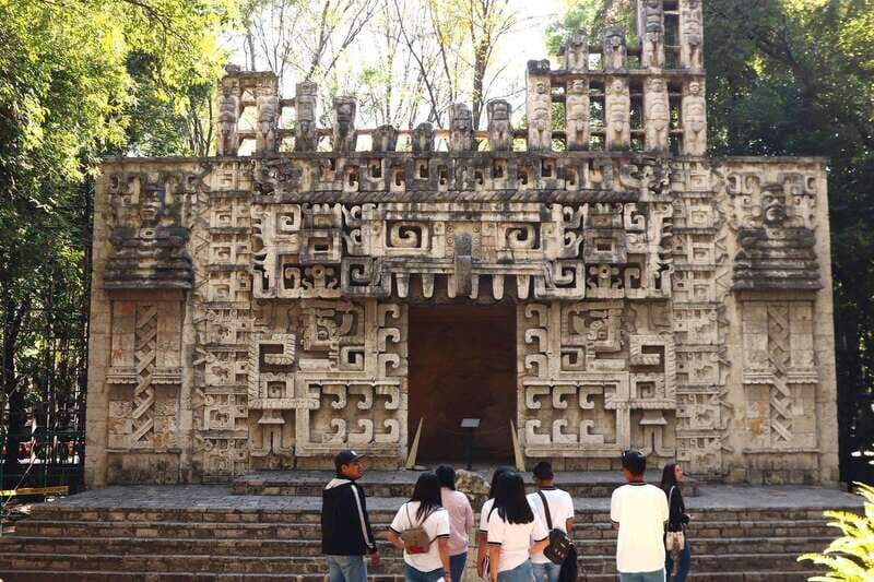 Mexico City: Private tour accompanied by the Museum of Anthropology - Introduction to the Tour Experience