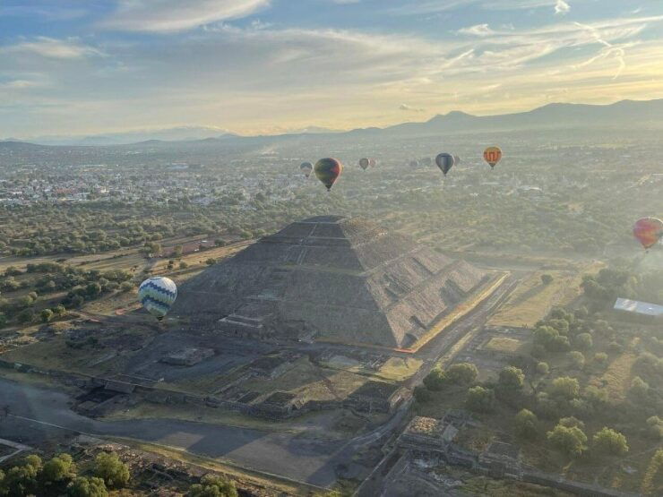 Mexico City: Teotihuacán Balloon Flight With Breakfast - Booking and Logistics