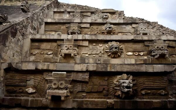 Mexico City: Teotihuacan Pyramids Private Tour & Transport - Teotihuacan Highlights