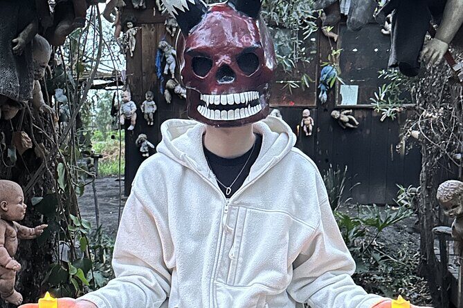 Mexico City The island of dolls, games and drinks - Good To Know