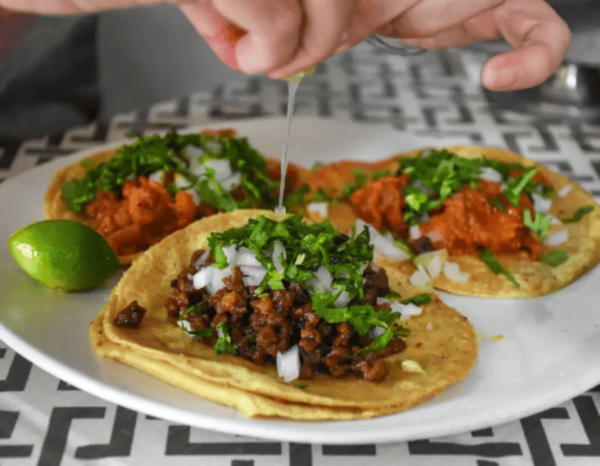 Mexico City: Vegan and Vegetarian Street Food Adventure - Connecting With the Community