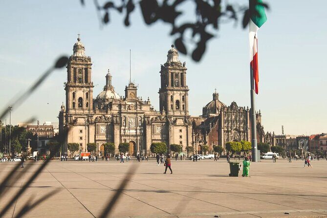 Mexico Citys downtown: history and secrets like never before - Mexico City’s Downtown: History and Secrets Like Never Before