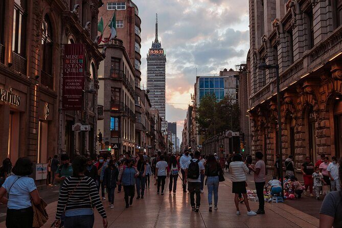 Mexico Citys downtown: history and secrets like never before - Unpacking the Tour: A Deep Dive into the Itinerary