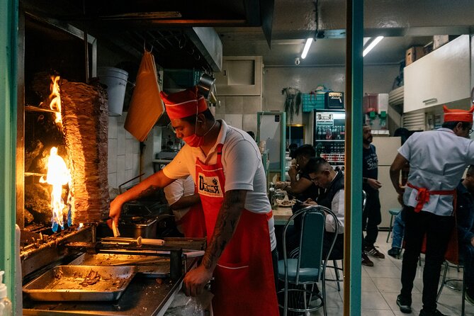Mexico Private Food Tour With Locals Including 10 Tastings - Sampling 10 Quintessential Mexican Snacks, Drinks, and Dishes