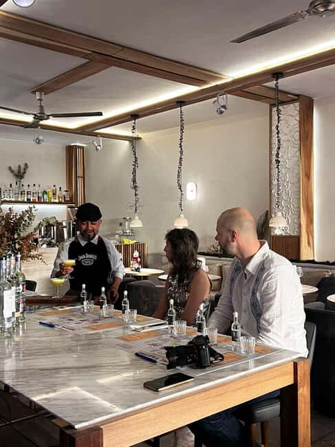 Mezcales tradicionales: Experiencia de Sabores con Historia - Good To Know