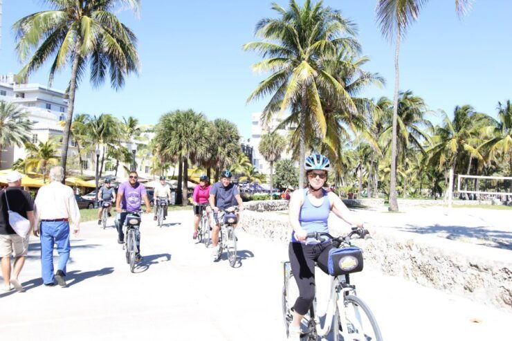 Miami: 2-Hour Art Deco Bike Tour - Booking Information