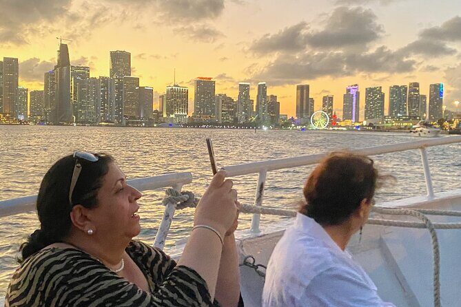 Miami: 75 Minute Sunset Boat tour and Sightseeing - Is This Tour Worth the Price?