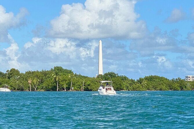 Miami: 75 Minute Sunset Boat tour and Sightseeing - Who Will Love This Experience?