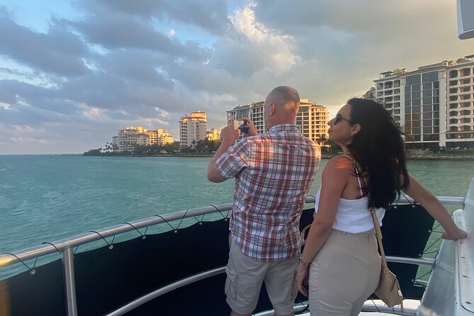 Miami 90 Min Boat Tour Biscayne Bay and Celebrity Homes Island - Common Questions