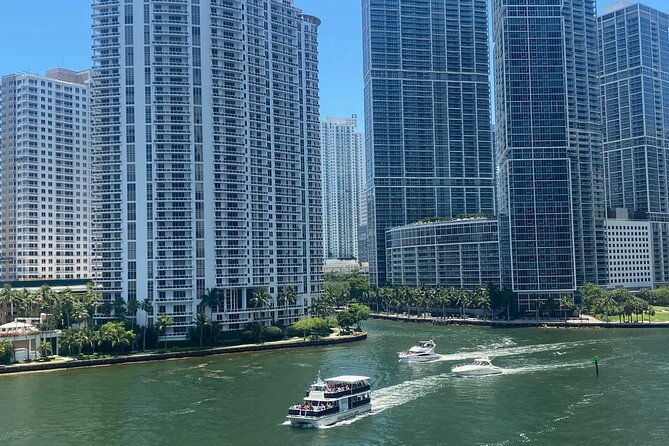 Miami 90 Min Skyline Sunset Cruise of Biscayne Bay & Millionaire Homes - Common Questions