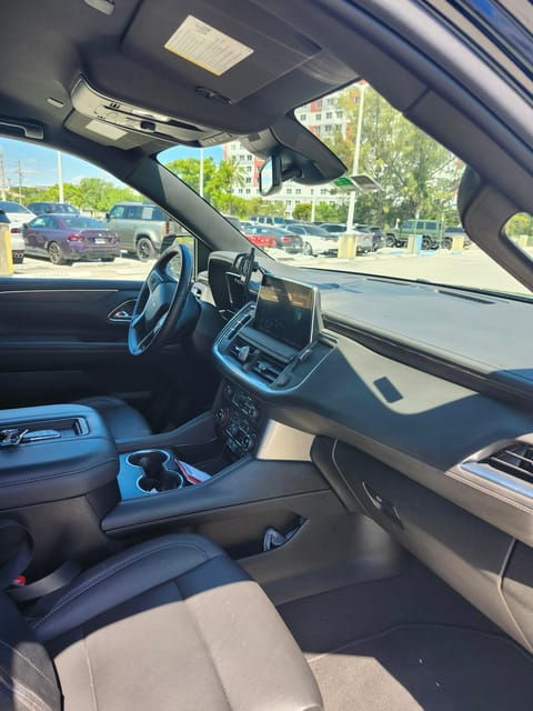 Miami Airport and Port of Miami Luxury Private Transfers - Pickup and Locations