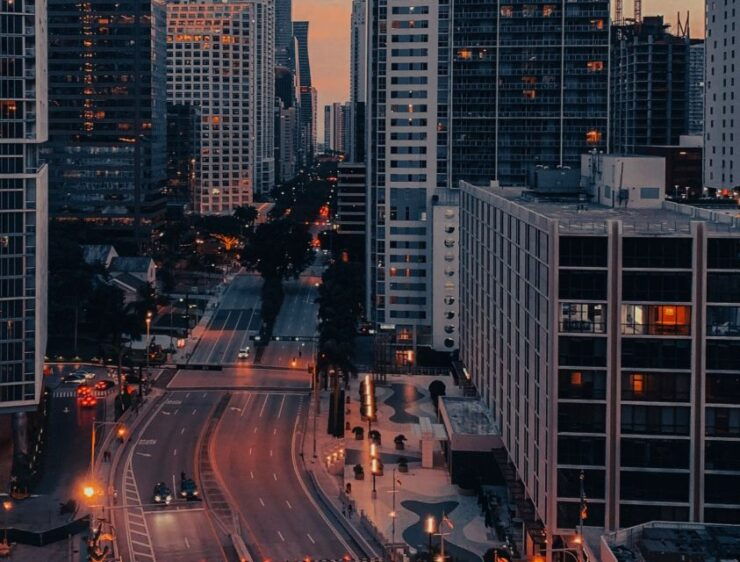 Miami: Audio Tour of Downtown, South Beach, and Wynwood - Highlights of Downtown District