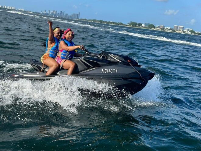Miami Beach: Boat Ride and Jet Ski Rental - Inclusions and Exclusions