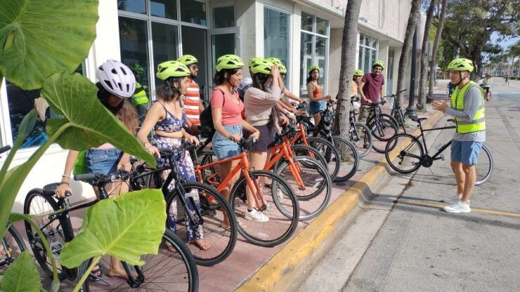 Miami Beach: City Highlights Guided Bike or Ebike Tour - Highlights