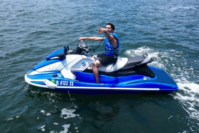 Miami Beach: Early Bird Jet Ski Rental With Boat Ride - Frequently Asked Questions