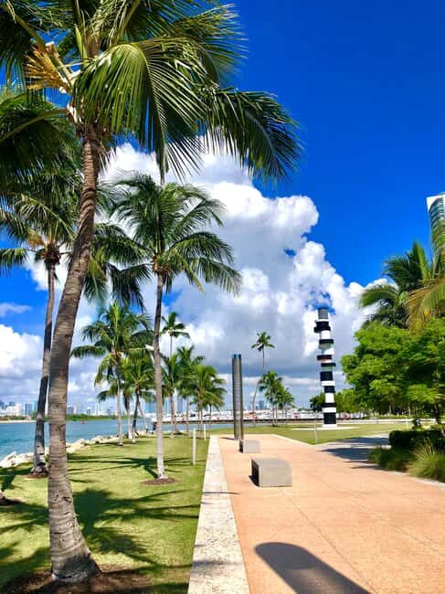 Miami Beach: Guided Tour with Expert Local Guide - Good To Know